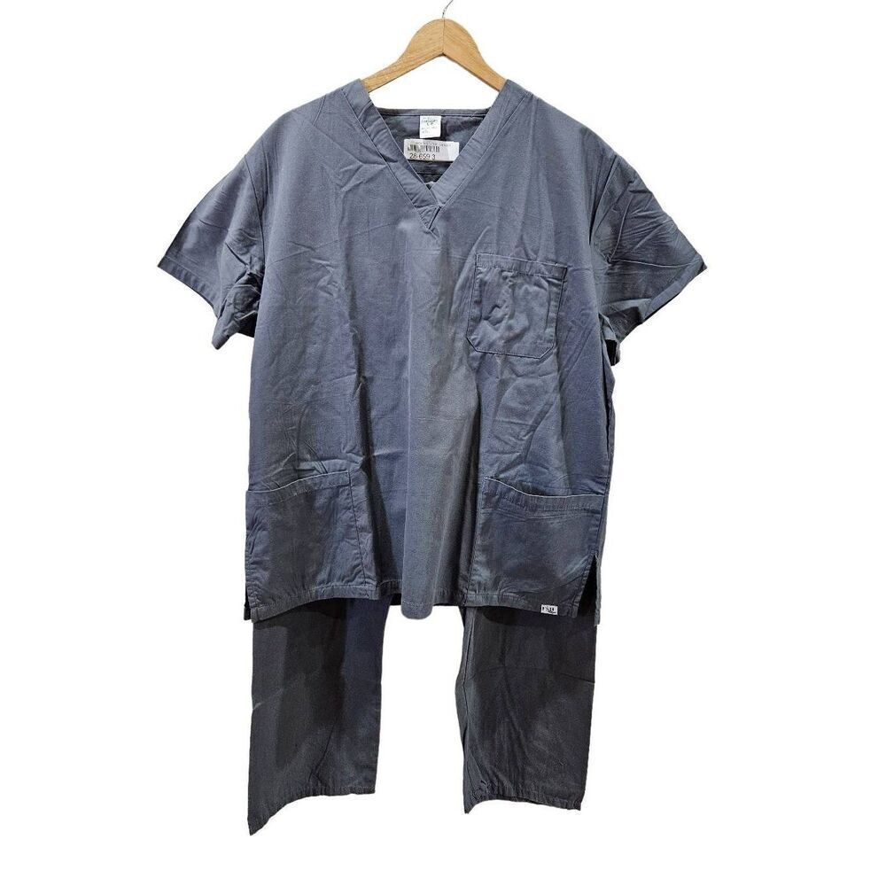 Fashion Seal L R scrub Set 23